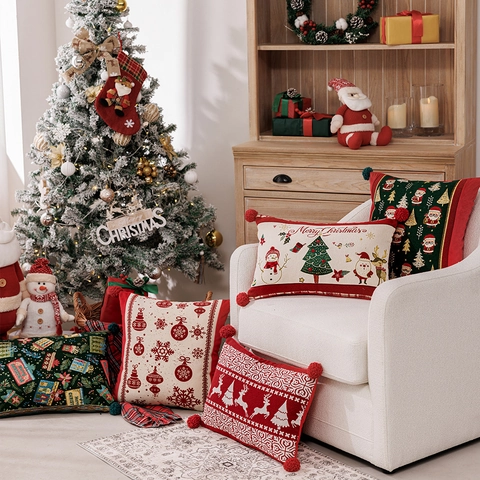 Federa Natalizia in Jacquard Con Pompon Motivo Renna Pupazzo di Neve Poliestere Copricuscino Divano Decorazione Casa