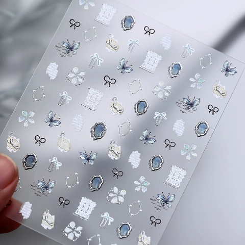 3D Geprägte Schmetterling Nagel Aufkleber Vintage Französischer Stil Silber Laser Relief Blume Schleife Maniküre DIY Dekoration Damen Schmuck