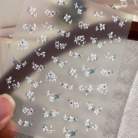 3D Relief Weiß Blumen Nagelaufkleber Kleines Gänseblümchen Muster Selbstklebende Maniküre Abziehbilder Für Damen Nageldekoration
