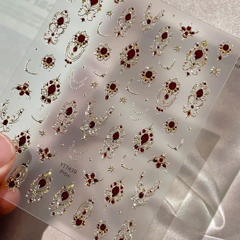 Baroque Retro 3D Relief Nail Stickers Vintage Palace Style Gold Silver Foil Gemstone Pattern Adhesive Nail Art Decals For Women