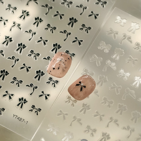 Strik Nagelstickers Zwart Wit 3D Ontwerp Zelfklevend Manicure Decoratie Voor Vrouwen Zoete Stijl Nail Art DIY Decals