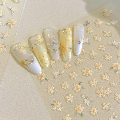 Gelbe Blume 3D Relief Nagelaufkleber Floral Herz Stern Muster Selbstklebend DIY Maniküre Dekoration Damen