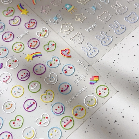 Pegatinas de Nail Art de Emoji de Dibujos Animados en Relieve 3D Calcomanías de Uñas Coloridas Corazón Estrella Oso Conejo