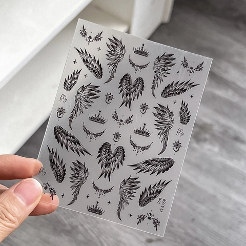 Pegatinas de Uñas de Alas de Ángel Estrella Corona Degradado Negro Blanco Autoadhesivas DIY Decoración de Uñas para Mujeres