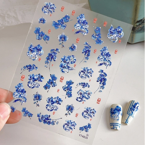 Nagelaufkleber Im Blau-Weiß-Porzellan-Stil Relief Silberfolie Blumen Schlangenmuster Selbstklebend Dekoration Siegel