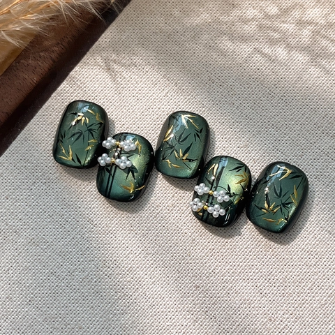 Elegant Bamboo Leaf Nail Art Stickers Chinese Style Golden White Red Leaf Pattern 3D Manicure Decoration Decals Accessory
