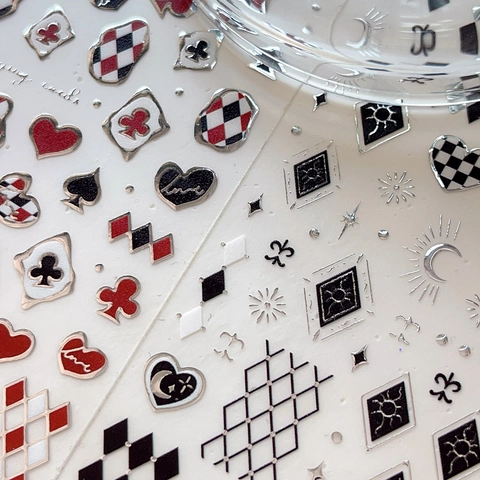 Retro Poker Heart Checkerboard Bronzing Nail Art Stickers 3D Gold Silver Sun Moon Star Self Adhesive Nail Decals For Women