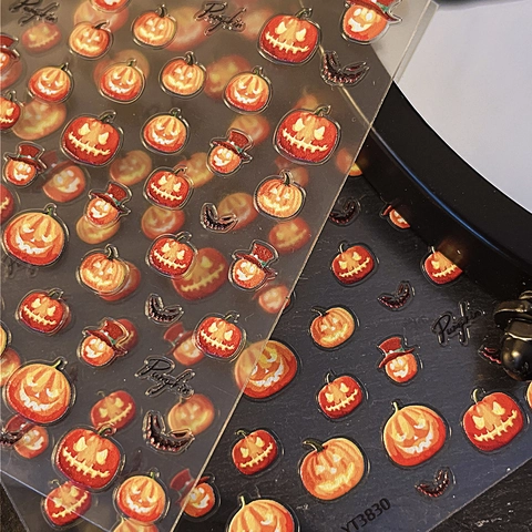 Halloween Calabaza 5D Relieve Pegatinas de Uñas Fantasma Murciélago Sombrero de Bruja Diseño 3D Autoadhesivo Calcomanías de Uñas para Decoración Festiva