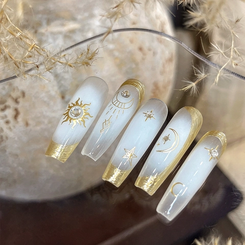 Adesivi per Unghie Stelle Lune Celesti Oro Argento 3D Bronzatura Decalcomanie Autoadesive Sole Luna Pianeta Decorazione Unghie