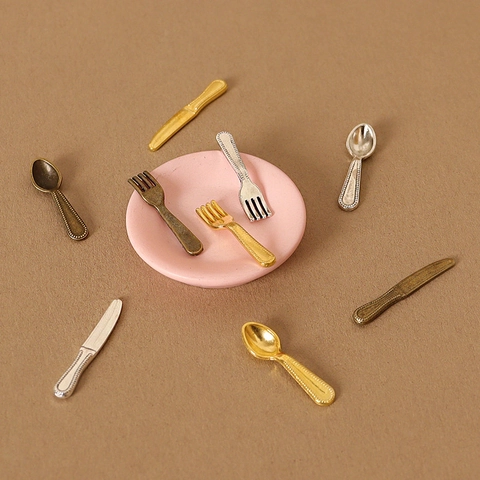 Vintage Alloy Miniature Cutlery Dollhouse Knife Fork Spoon Mini Kitchen Models For Micro Landscape DIY Craft Decoration