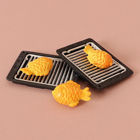 Set Modello Griglia Pesce Miniatura Casa Delle Bambole Simulazione Cibo Taiyaki Decorazione Resina Giocattolo Per Bambini