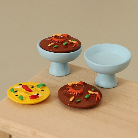 Cibo in Miniatura per Casa delle Bambole in Resina Modello Hotpot Simulato per Accessori Scena Micro Paesaggio DIY Decorazione Casa