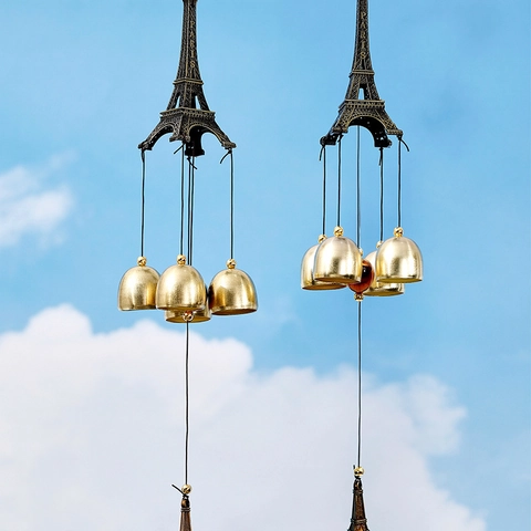 Scacciapensieri Vintage in Lega di Metallo a Forma di Torre Eiffel Con Campane d'Oro Decorazione Sospesa Parigi per Giardino Casa