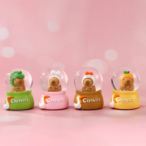Süße Wasserschwein Kristallkugel Nachtlicht Harz Glas Schneekugel Schreibtisch Deko Für Studenten Kinder Cartoon Heilungs Ornament Geschenk