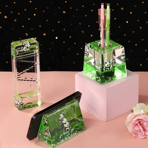 Decorazione da Scrivania Panda in Acrilico con Movimento Liquido Bubbler Sabbie Mobili Figurina Galleggiante Antistress Arredo Casa Ufficio Regalo