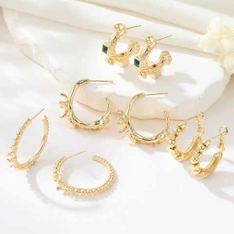 Pendientes de Aro de Cobre Chapados en Oro de 14K Vintage Para Mujer Con Poste de Plata de Ley 925 Pendientes en Forma de C con Gema Verde Cuadrada