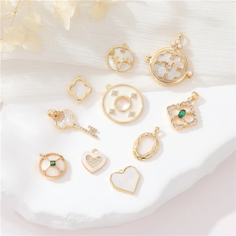 14K Gold Plated Copper Mother Of Artificial Pearl Pendants For DIY Jewelry Making Heart Clover Key Clock Round Zirconia Accessories