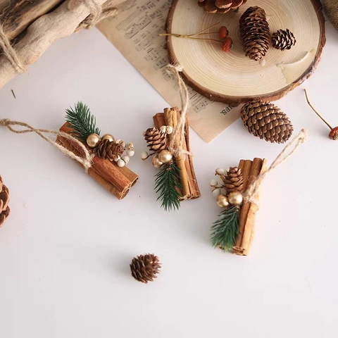 Ornamenti Natalizi Bastoncini di Cannella Pigna Naturale Spago Fatto a Mano Ciondolo Vintage Decorazione per Casa Festa