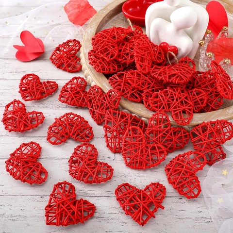 Ornamento Sospeso a Cuore in Vimini Fatto a Mano Cuore in Rattan Intrecciato Rosso per Decorazione Matrimonio San Valentino