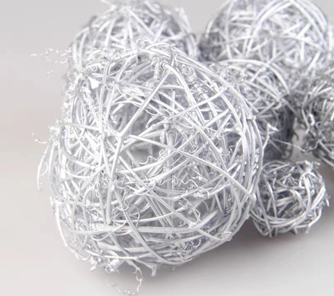 Sfere di Rattan Intrecciate Argento Ornamenti a Vite Sferici Decorativi Per Decorazione Domestica Festa Matrimonio Natale