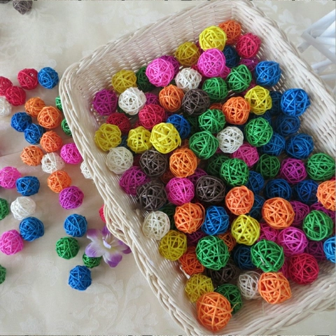 Sfere in Rattan Colorate da 3cm Sfere Decorative Tessute per Decorazione Casa Festa Matrimonio Fai da Te e Giocattolo per Pappagalli