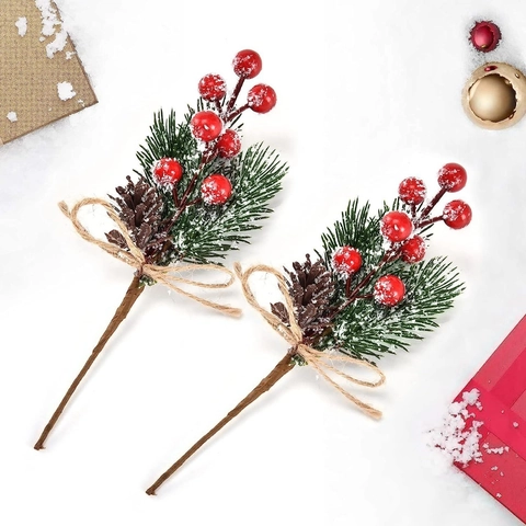 Picchi di Bacche di Natale in Plastica Schiuma Legno Carta Con Aghi di Pino Pigne Fiocco di Juta Spray di Neve Rami Decorativi