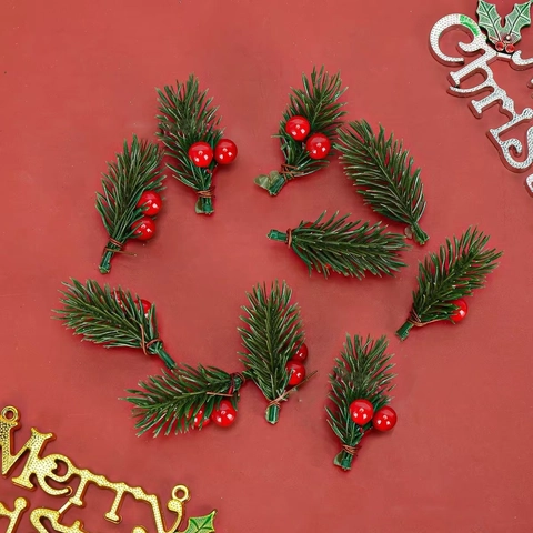 Künstliche Kiefernnadel Rote Beerenstiele Für Weihnachtsbaumdekoration Grüne Zweige Für DIY Handwerk Festival Haus Deko