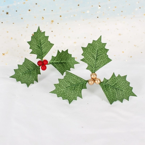 Künstliche Weihnachts-Stechpalmenblätter Beeren Ornamente Schaumstoff Grünes Blatt Rote Goldene Beere Festliche Dekoration