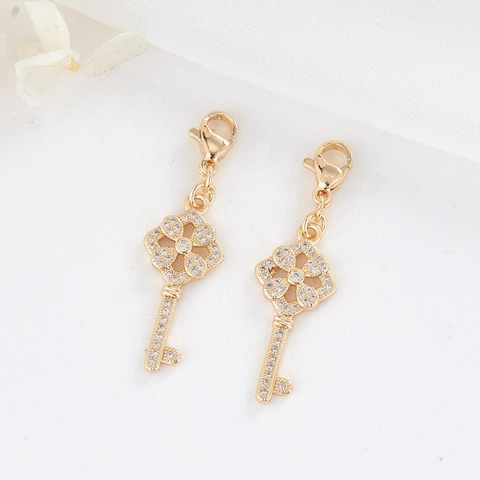 Galvanisierter Messing Mikropave Strass Schlüsselanhänger Mit Hummerverschluss Goldener Blumenkopf Schlüssel-Charm Für DIY Schmuck