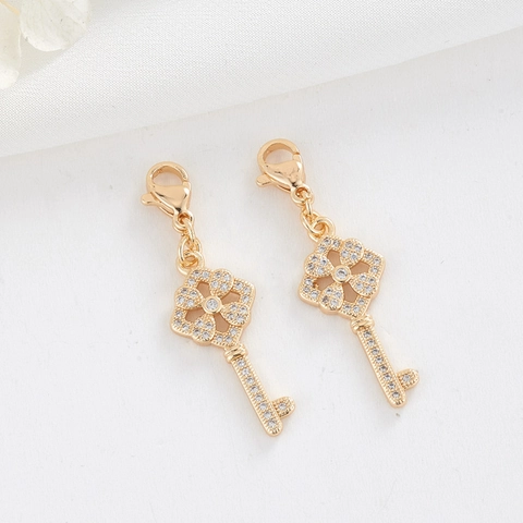 Galvanisierter Messing Mikropave Strass Schlüsselanhänger Mit Hummerverschluss Goldener Blumenkopf Schlüssel-Charm Für DIY Schmuck