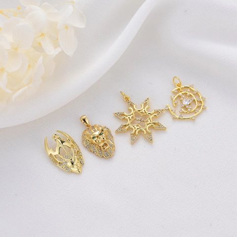 Pendentifs De Luxe En Cuivre Plaqué Or Avec Strass Forme Tête De Lion Étoile Lune Masque Pour Fabrication De Bijoux Collier DIY