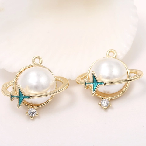 Colgante Solo (Sin Cadena) Planeta Avión de Cobre Chapado en Oro 14K Con Perla Artificial de Imitación Zirconia Esmalte Joyería