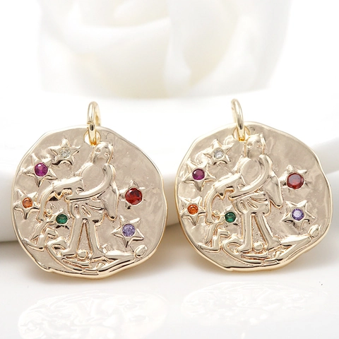 Ciondolo Moneta Goffrata Zodiaco Acquario in Ottone Placcato Oro 14K Zirconia per Fai da Te Collana Bracciale Accessori