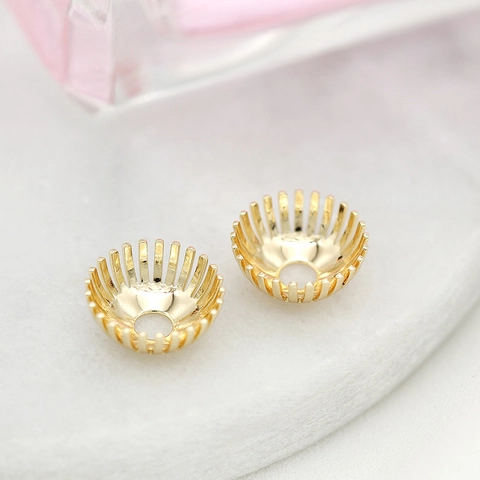 Ciondolo Copriperla a Forma di Fiore Liscio in Rame Puro Placcato Oro 24K Stile Coreano per Creazione Gioielli Fai da Te