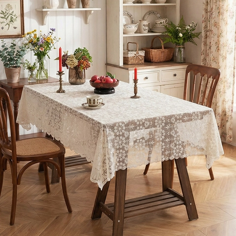 Nappe en Dentelle Crème Vintage Français Motif Floral Ajouré Avec Bord Festonné Couvre Table en Poliestere Décor