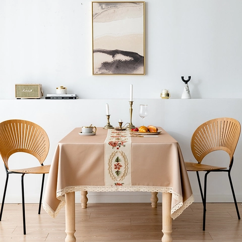 Rectangular Synthetic Fiber Tablecloth With European Equestrian Horse Pattern And Lace Edge Heat Resistant Dining Table Cover