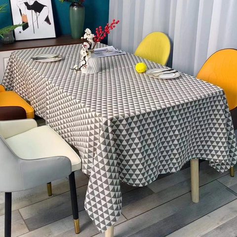 Tovaglia Rettangolare Moderna Minimalista con Motivo a Triangoli Geometrici Resistente al Calore Lavabile in Poliestere per Casa Sala da Pranzo Scrivania