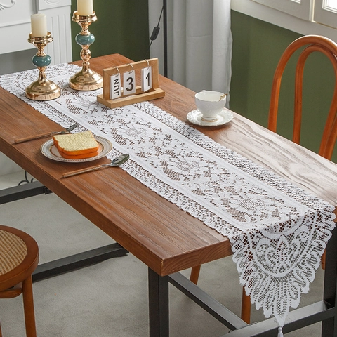 Pastoraler Spitze Tischläufer Ausgehöhltes Blumenmuster Mit Quasten Polyester Netzstoff Für Hochzeit Party Zuhause Deko