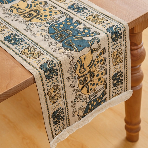 Chemin de Table Américain Motif Éléphant Ethnique Avec Glands Nappe Décorative en Polyester Jacquard pour Table à Manger