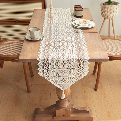 Chemin de Table en Dentelle Ajourée Vintage Avec Glands Retro Floral Crochet Tissé Pour Salle à Manger Mariage Maison