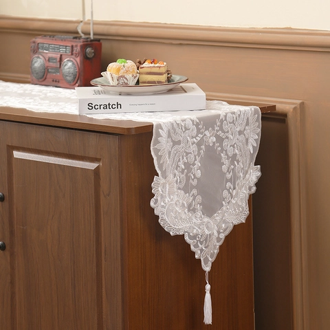 Vintage Lace Table Runner Polyester Embroidered Hollow Out Tassel Floral Table Runner For Dining Living Room Home Decoration