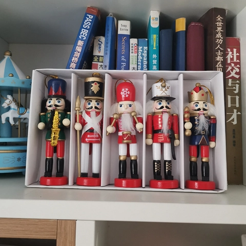 Traditional Hand Painted Wooden Christmas Nutcracker Soldier Ornament For Holiday Home Desk Decor Vintage Wooden Craft Gift