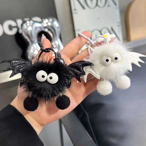Süßer Plüsch Fledermaus Schlüsselanhänger Kunstfell Kleines Monster Anhänger Weiche Große Augen Schlüsselring Für Rucksack Taschen