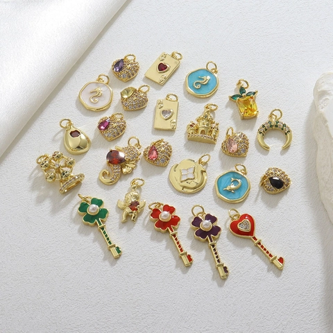 Exquisite Copper Gold Plated Heart Key Castle Seahorse Ferris Wheel Pendants With Rhinestone Enamel Charms For DIY Jewelry Making