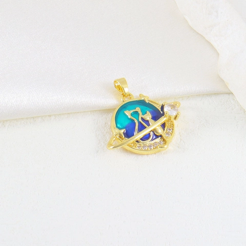DIY Copper Enamel Pendant Rhinestone Star Moon Airplane Cat Heart Shape Charms For Necklace Bracelet Jewelry Making Women