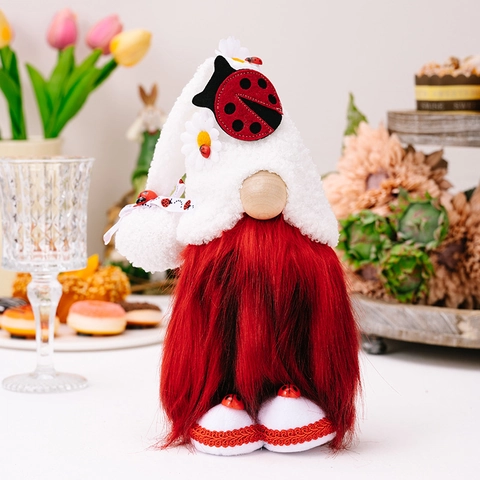 Gnome Coccinelle Rouge Poupée en Peluche Rudolph Nain Sans Visage Ornement de Décoration Intérieure Avec Marguerite pour Printemps Été