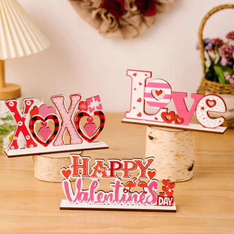 Ornements de Bureau en Bois pour la Saint-Valentin Enseigne Lettres Love XOXO Be Mine Cœur Flamant pour Décoration de Table