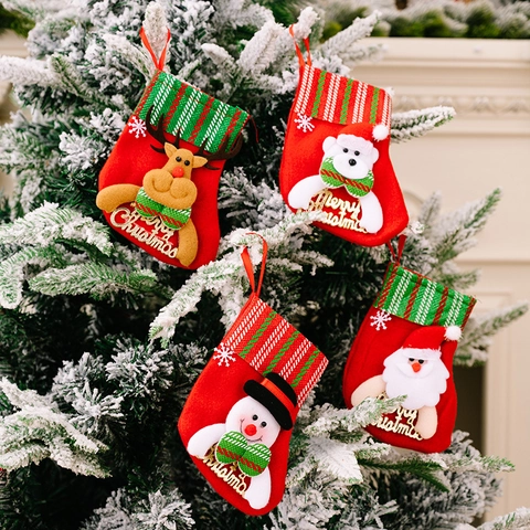 Mini Weihnachtsstrümpfe 3D Cartoon Weihnachtsmann Schneemann Rentier Bär Hängende Ornamente Für Weihnachtsbaum Dekor Geschenkbeutel