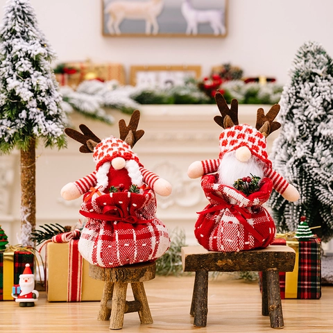 Gnomo di Peluche con Corna di Renna di Natale Borsa Regalo a Quadri Rossi e Bianchi Tomte Scandinavo Decorazione Desktop