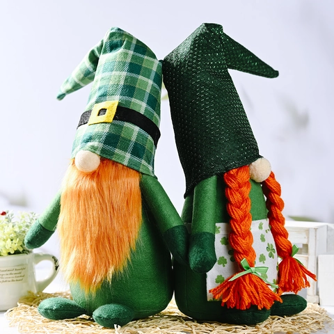 Poupée en Peluche Gnome de la Saint-Patrick Ornement de Farfadet Irlandais Fait Main Avec Trèfle pour Décoration de Table de Fête Maison